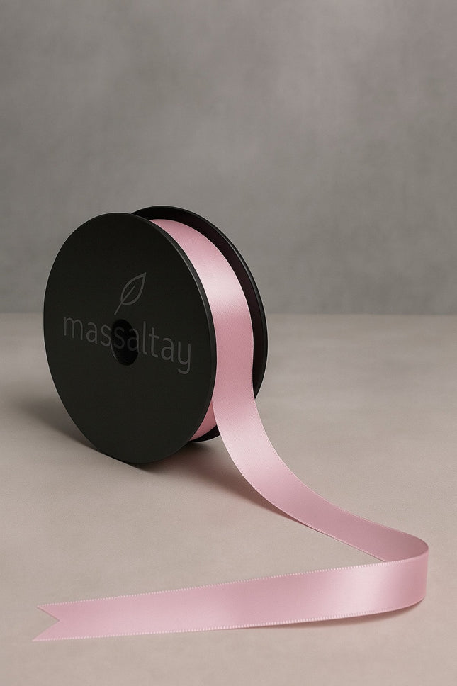 3 cm Pembe Saten Kurdele – Parlak Dekoratif Şerit, Hediye Paketleme ve Süsleme Malzemesi