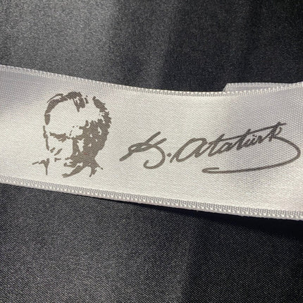 Beyaz Atatürk İmzalı 4cm Saten Kurdele - 5 Metre Milli Özel Süsleme Şeridi
