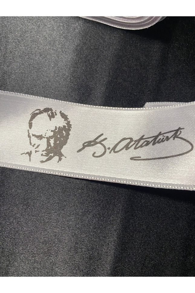 Beyaz Atatürk İmzalı 4cm Saten Kurdele - 5 Metre Milli Özel Süsleme Şeridi