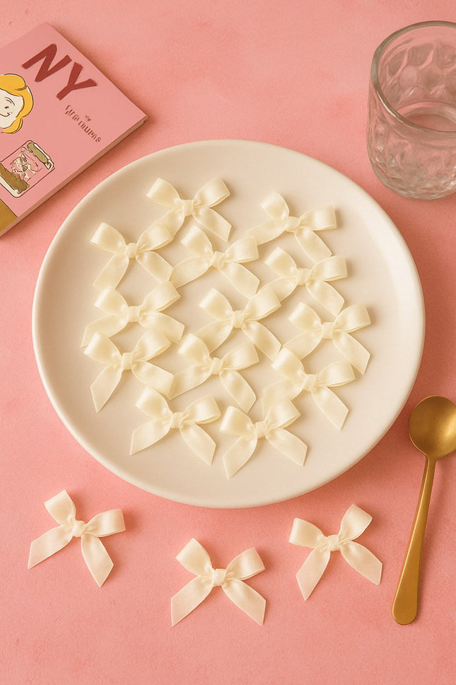Saten Fiyonk 10 Adet – Pasta, Hediye, Çanta, Bebek Şekeri, Süsleme ve Dekoratif Aksesuar