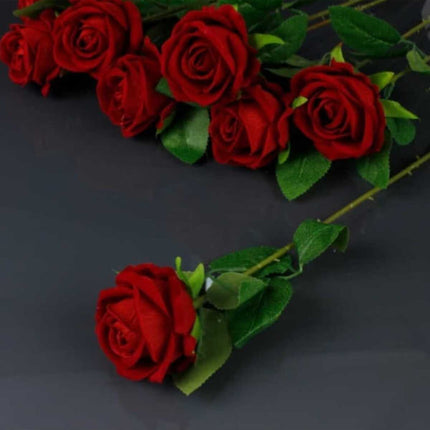 1 Piece Artificial Velvet Rose – Realistic Decorative Velvet Rose